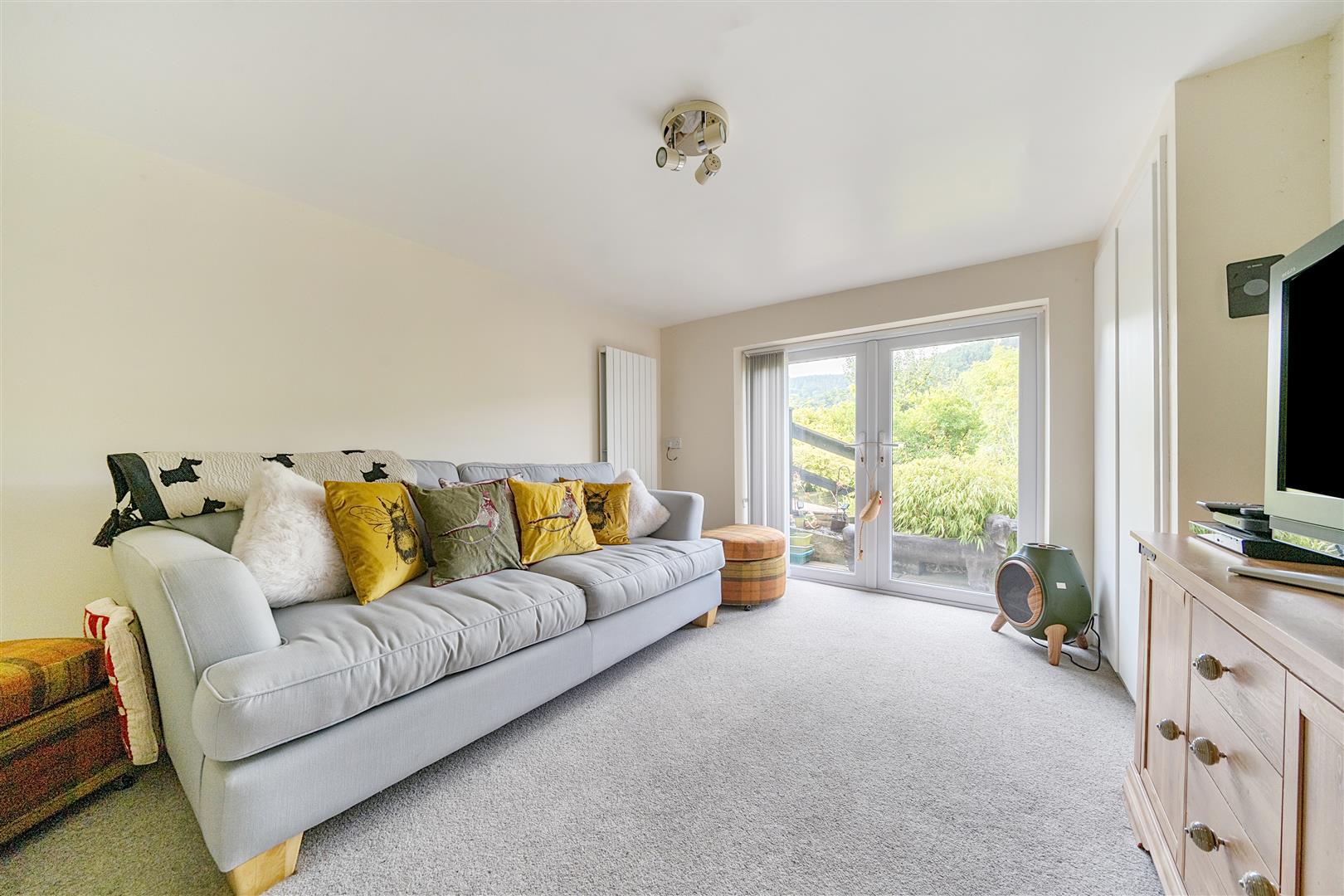 Brennig Dinbren Road Llangollen LL20 8TF Estate Agents Auctioneers brennig-dinbren-road-llangollen-ll20-8tf-estate-agents-auctioneers